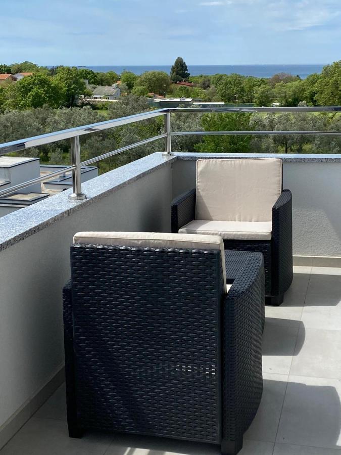Mint&Rose Apartman Peroj Kültér fotó